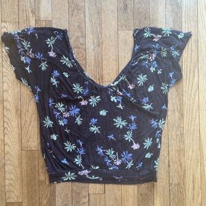 Women’s Medium Free People Top.